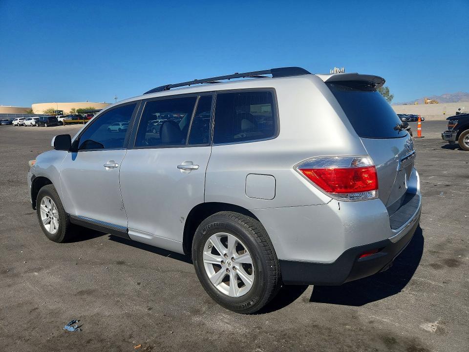 2011 Toyota Highlander se