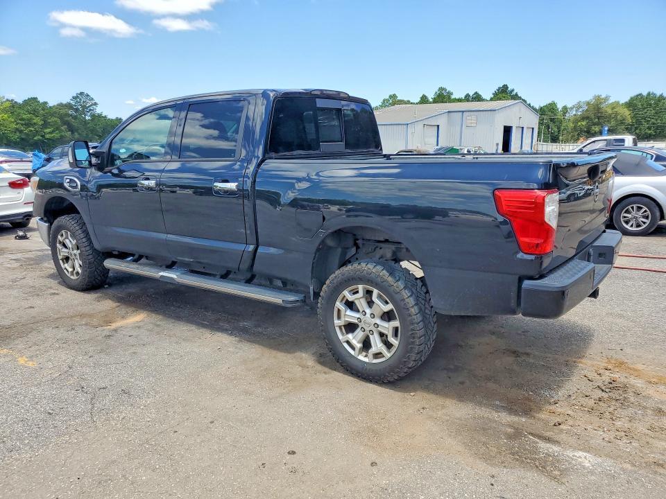 2018 Nissan Titan XD SV