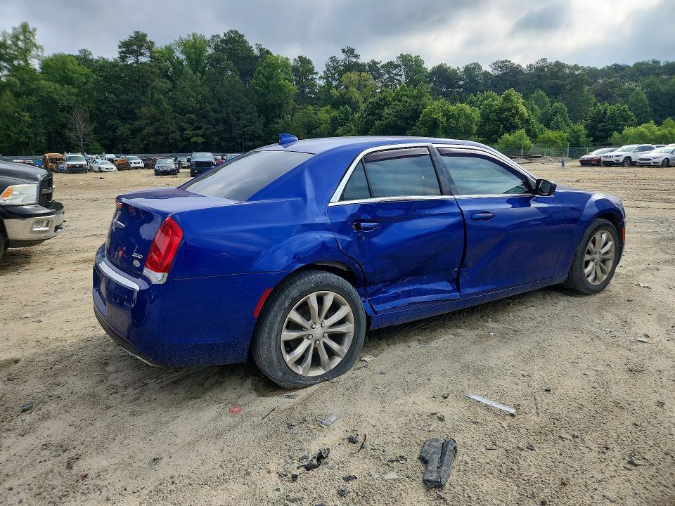 2019 Chrysler 300 Touring