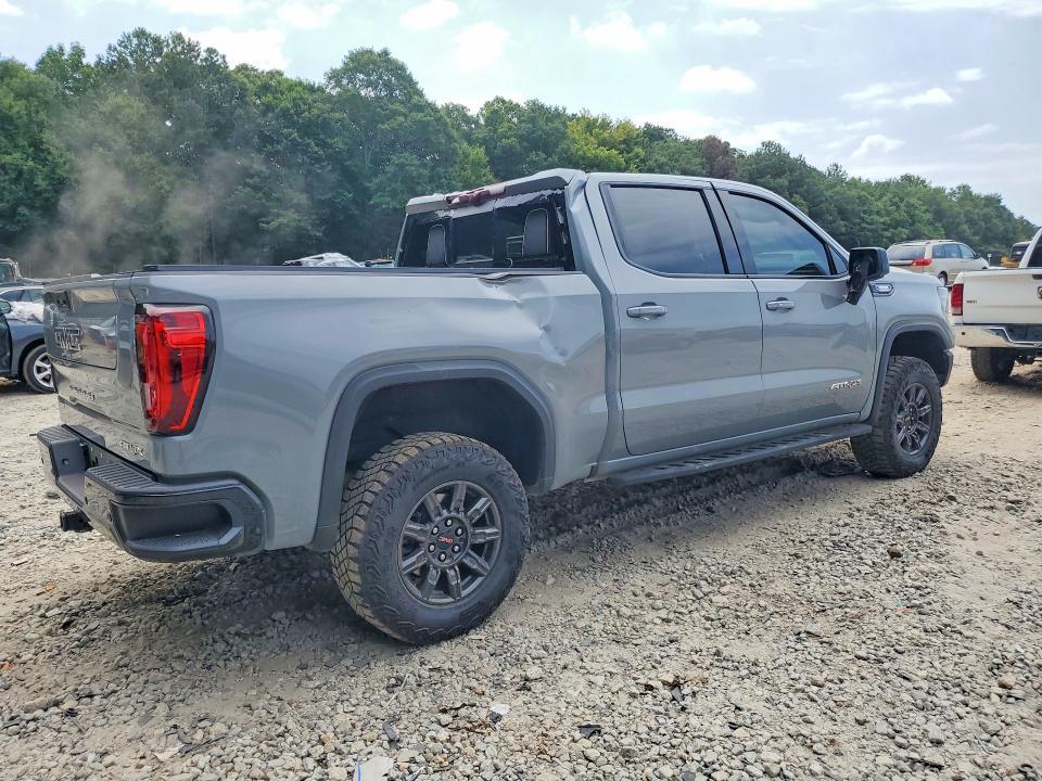 2024 GMC Sierra K1500 AT4X