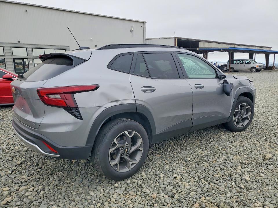 2025 Chevrolet Trax 1LT