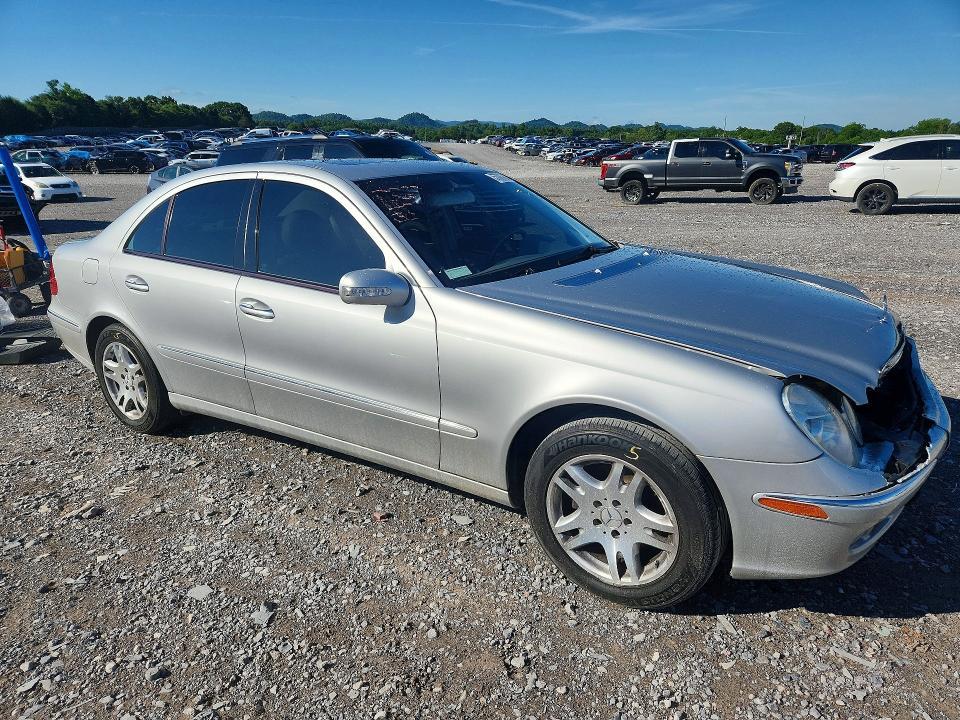 2003 Mercedes-Benz E 320