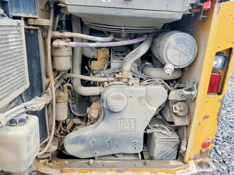 2016 Caterillar 2016 Caterpillar 299D2 Tracked Skid Steer Loader