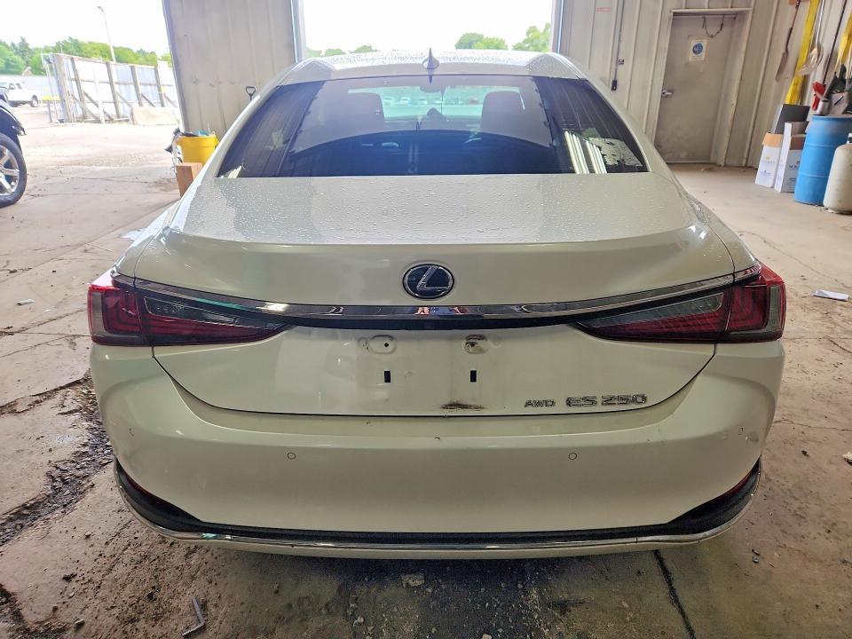 2021 Lexus Es 250 Base