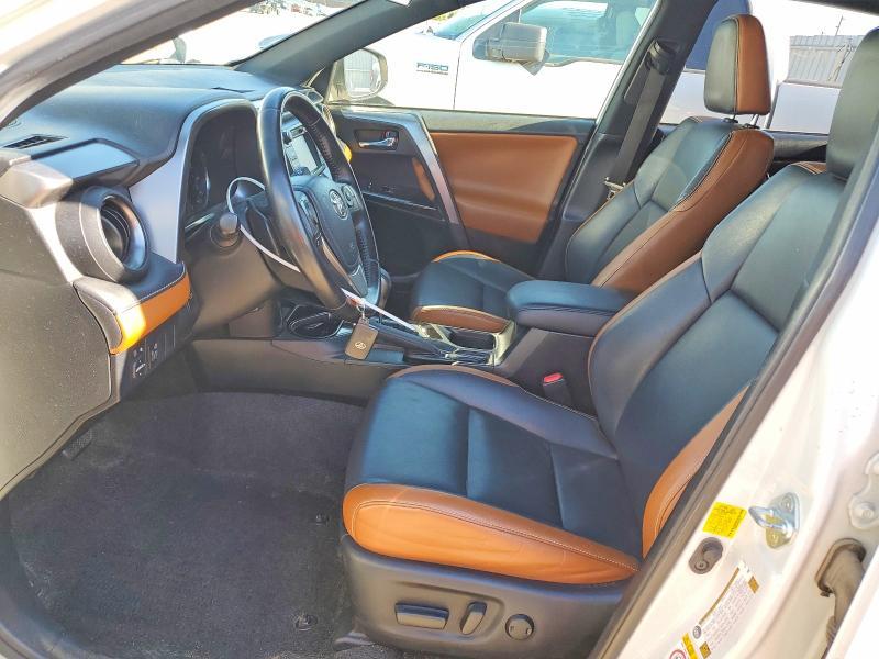 2016 Toyota Rav4 se