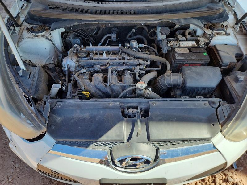 2015 Hyundai Veloster Base