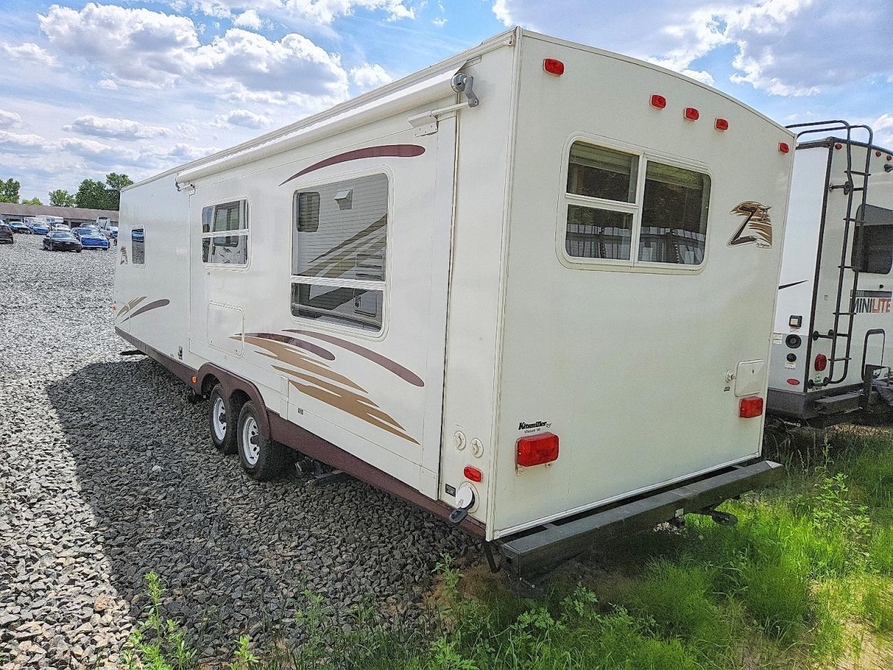 2007 Keystone Zeppelin 2 Camper