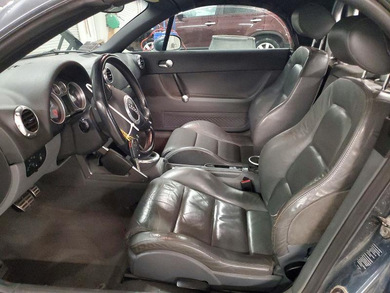 2004 Audi TT
