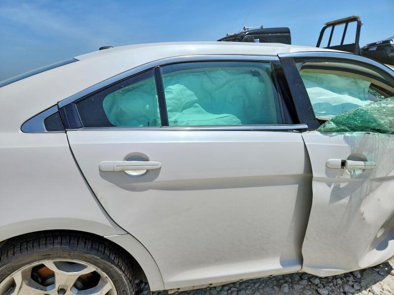 2011 Ford Taurus sel