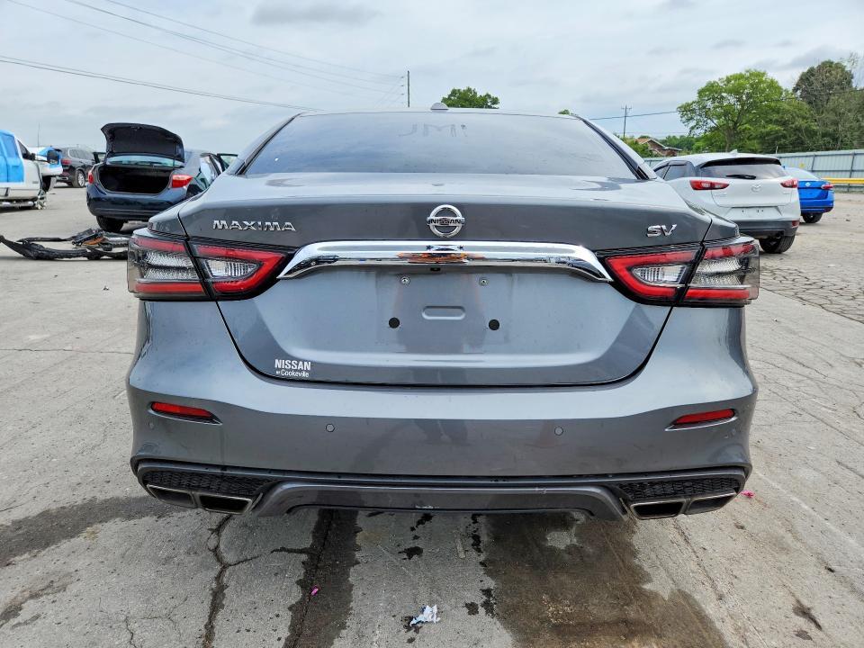 2021 Nissan Maxima sv