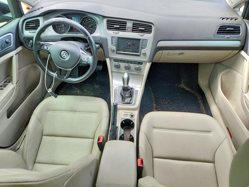 2017 Volkswagen Golf Sportwagen s