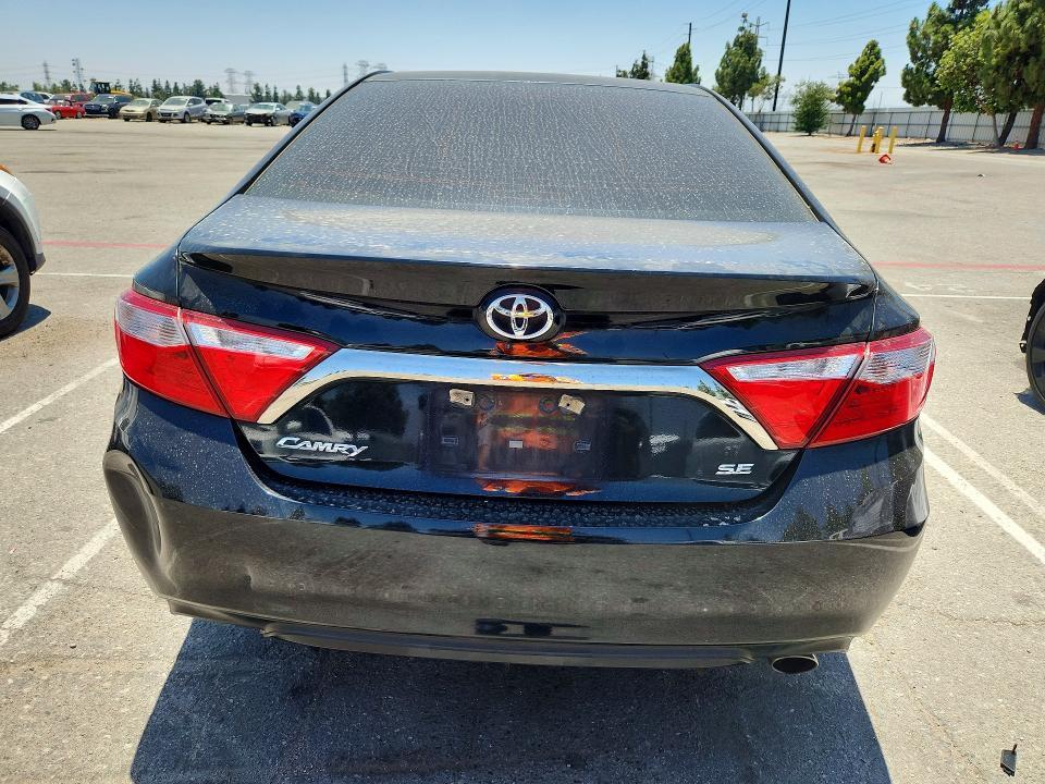 2017 Toyota Camry se