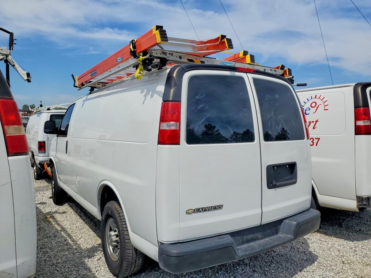 2022 Chevrolet Express G2500 Paratransit