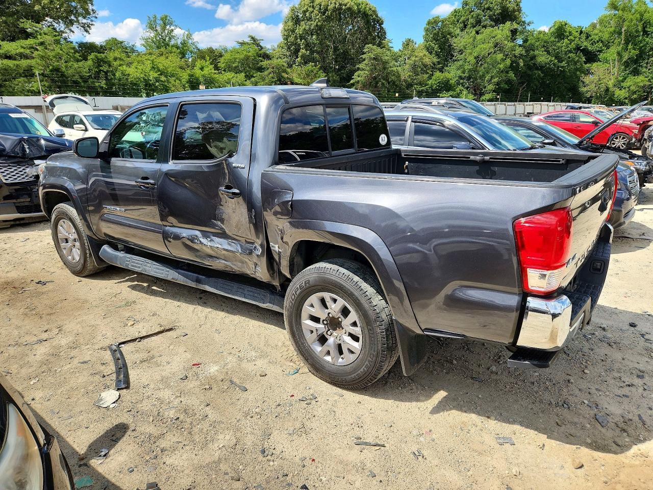 2017 Toyota Tacoma SR5 V6
