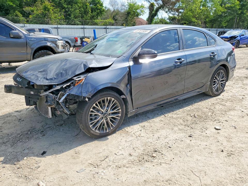 2023 KIA Forte gt Line
