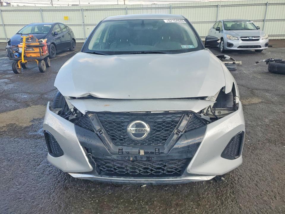 2019 Nissan Maxima 3.5 sv