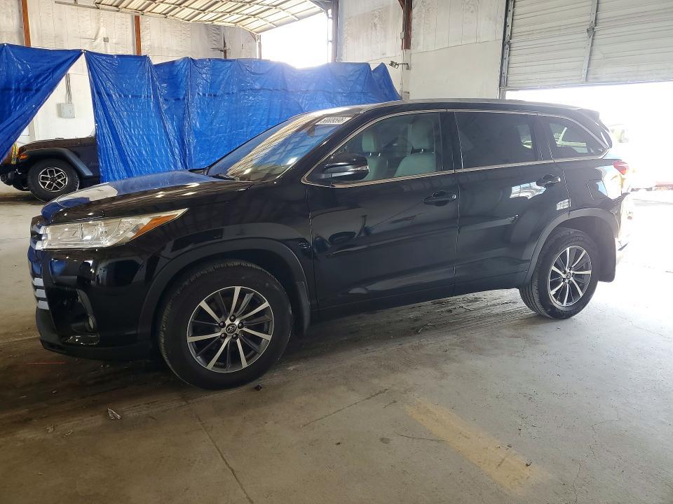 2017 Toyota Highlander xle