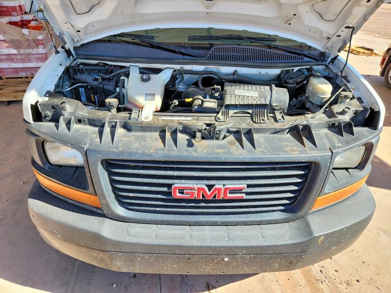 2017 GMC Savana G2500