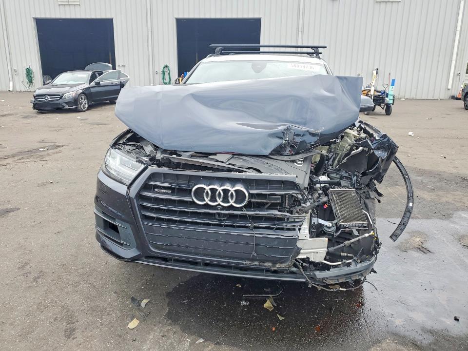2017 Audi Q7 Prestige