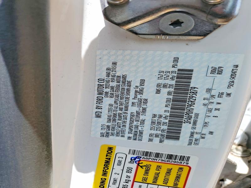2016 Ford Fusion se