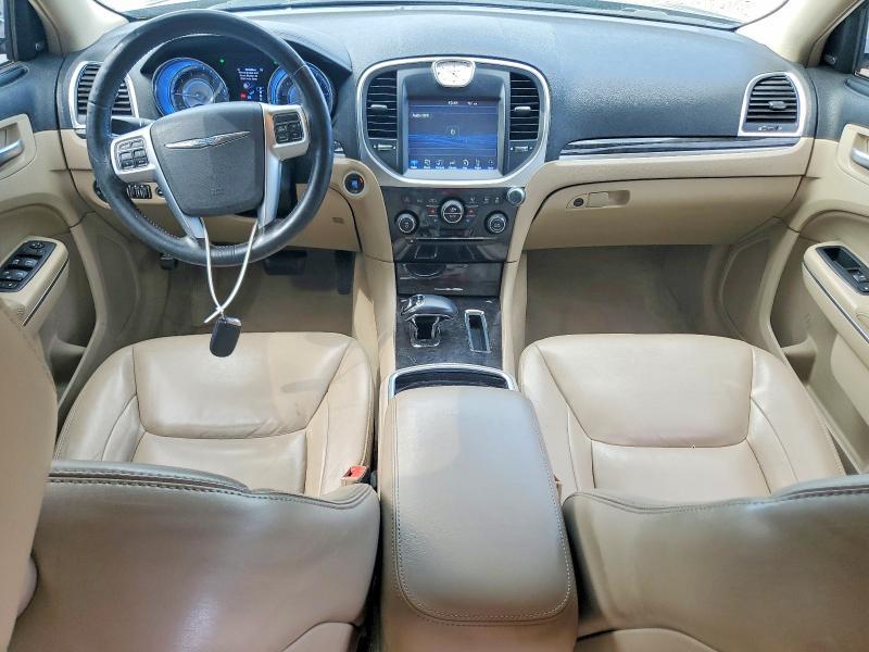 2012 Chrysler 300 Limited