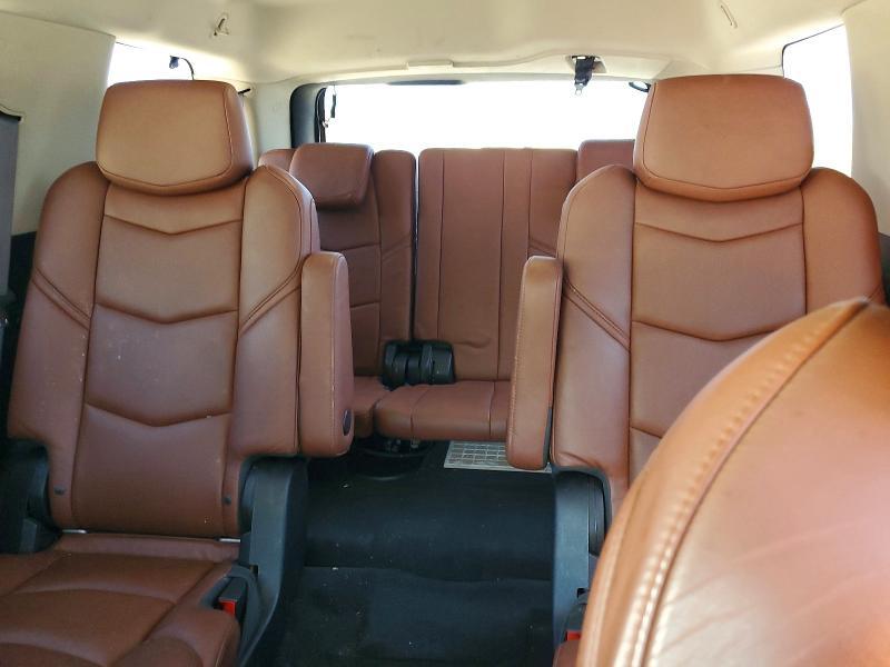 2016 Cadillac Escalade Luxury