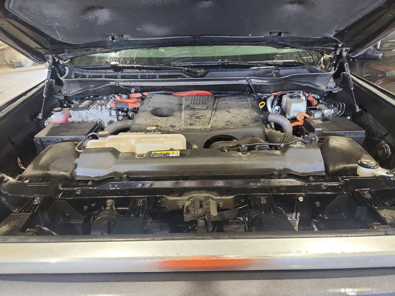 2022 Toyota Tundra Limited HV