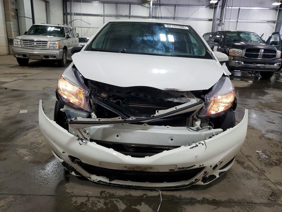 2014 Toyota Yaris 5-door le