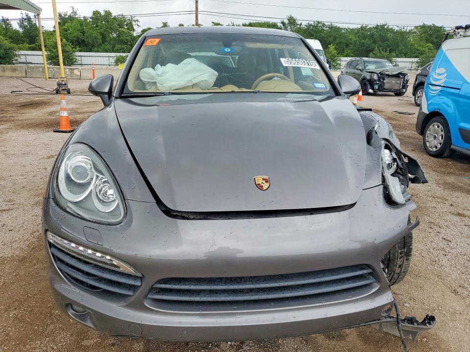 2012 Porsche Cayenne s Hybrid