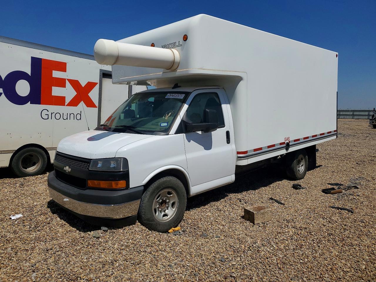 2019 Chevrolet Express G3500 BOX Truck