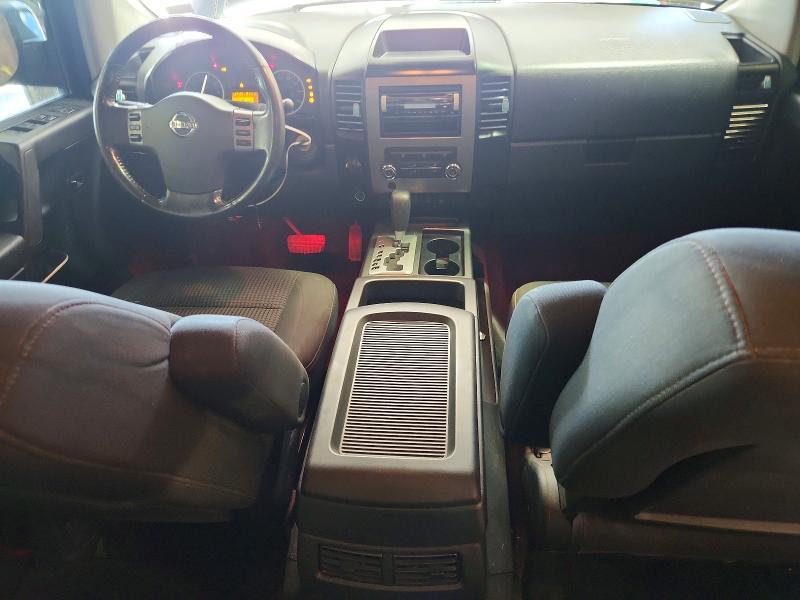 2010 Nissan Titan SE