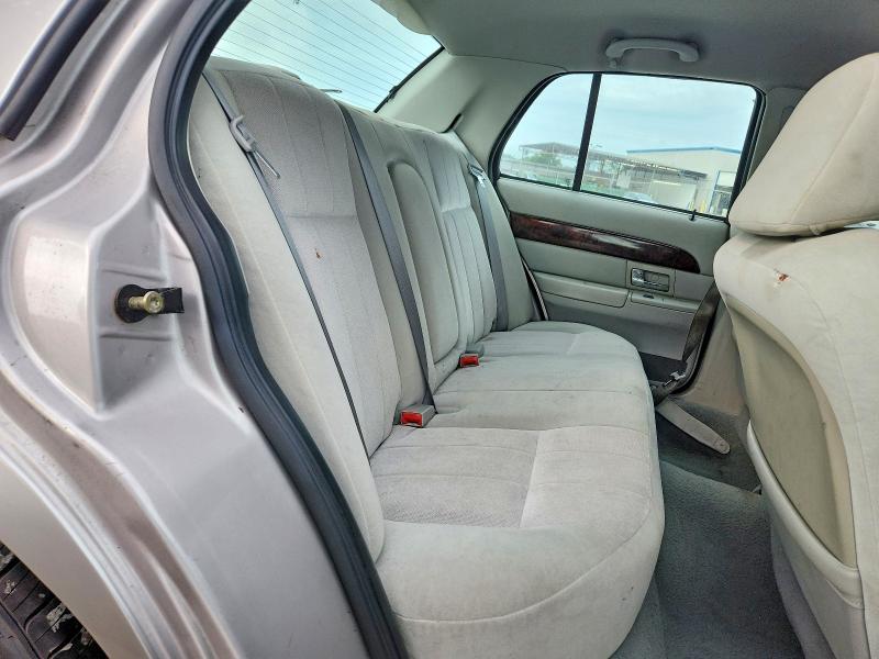 2005 Mercury Grand Marquis gs