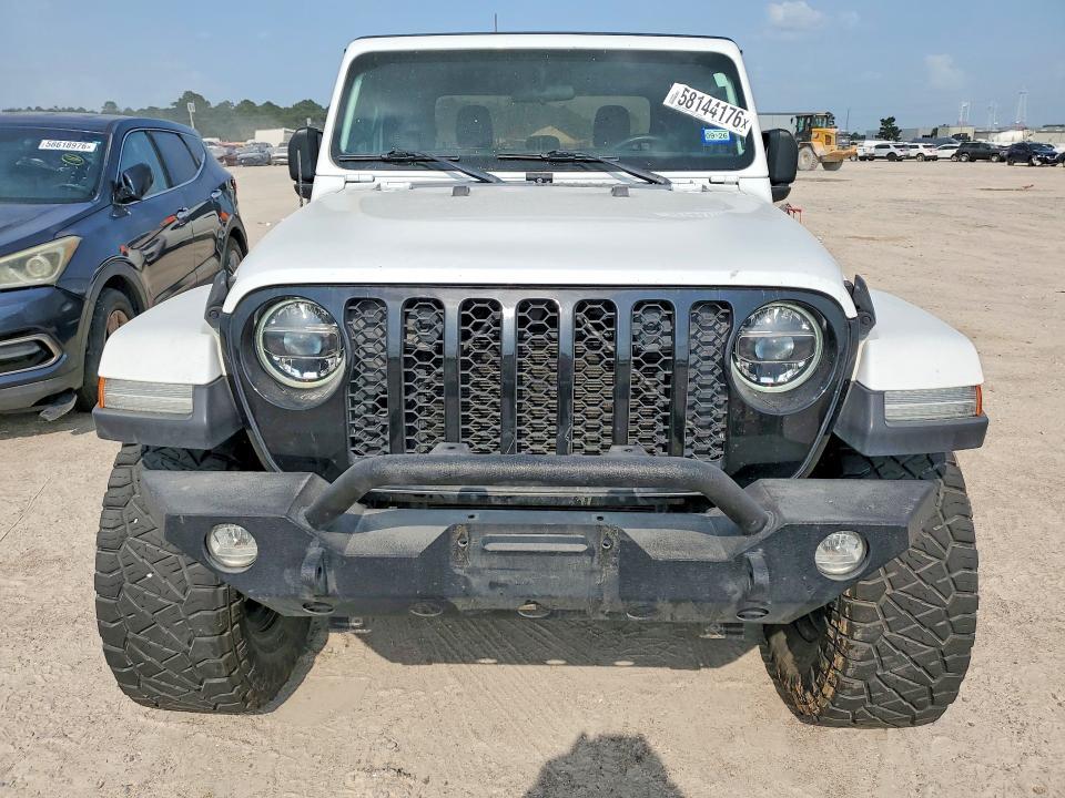 2022 Jeep Gladiator Sport