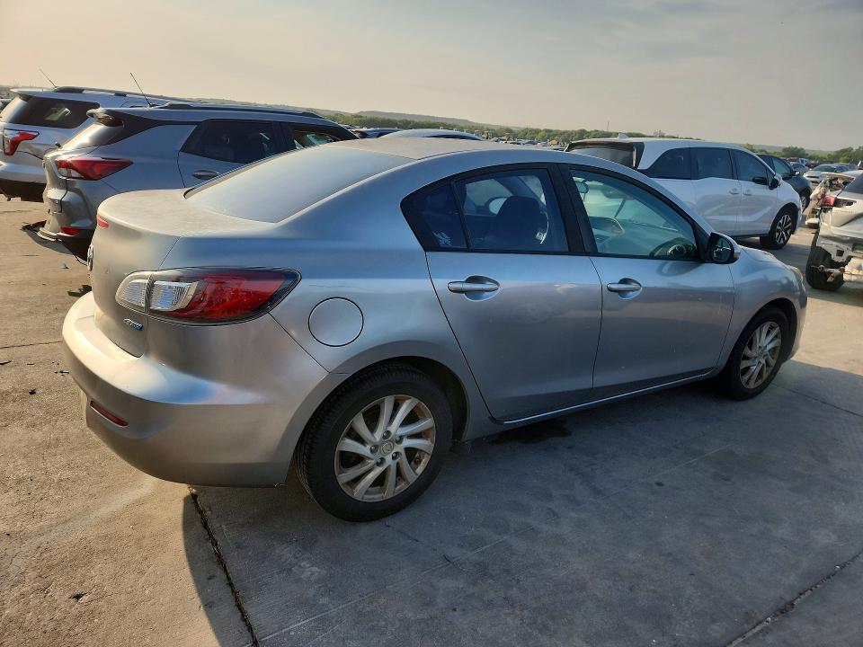 2012 Mazda 3 I