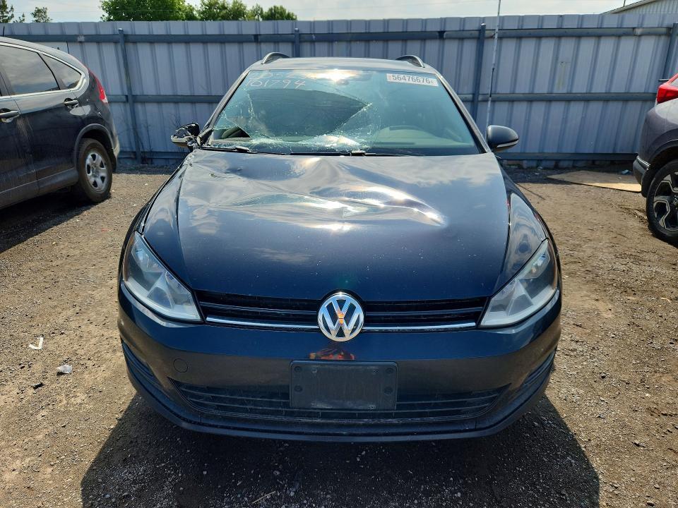 2017 Volkswagen Golf Sportwagen s