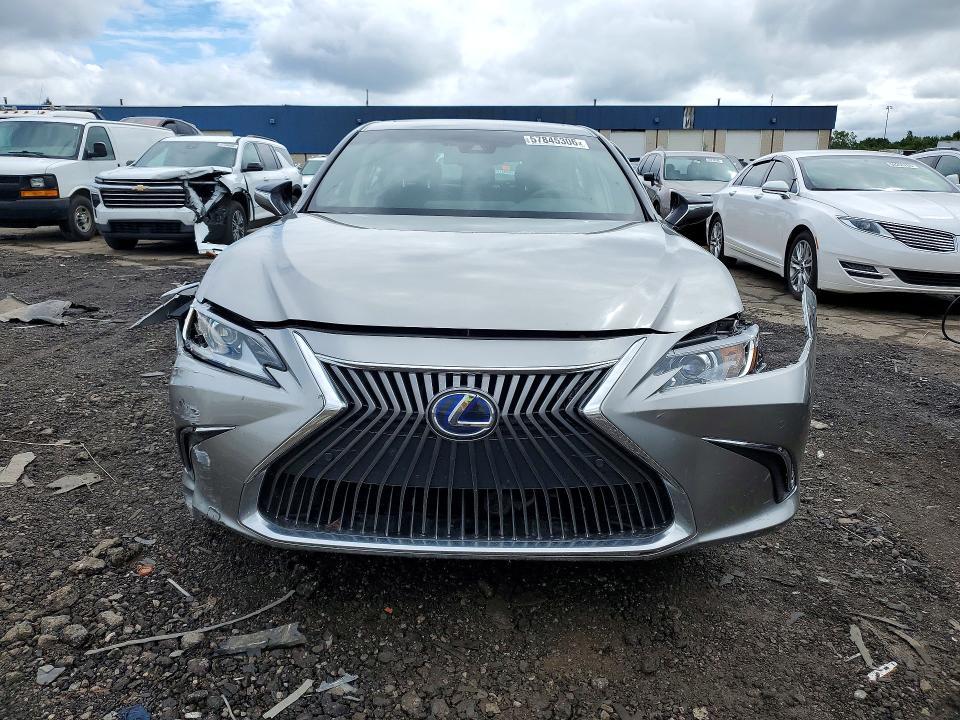 2021 Lexus Es 300h Luxury
