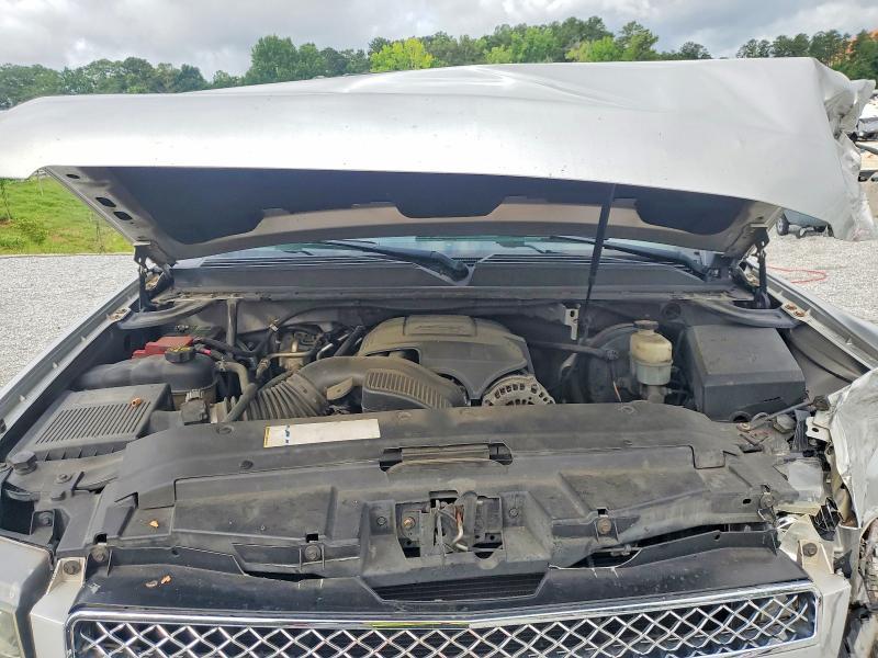 2011 Chevrolet Suburban C1500 lt