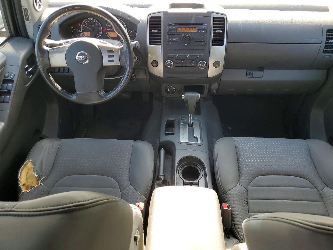 2009 Nissan Frontier SE V6