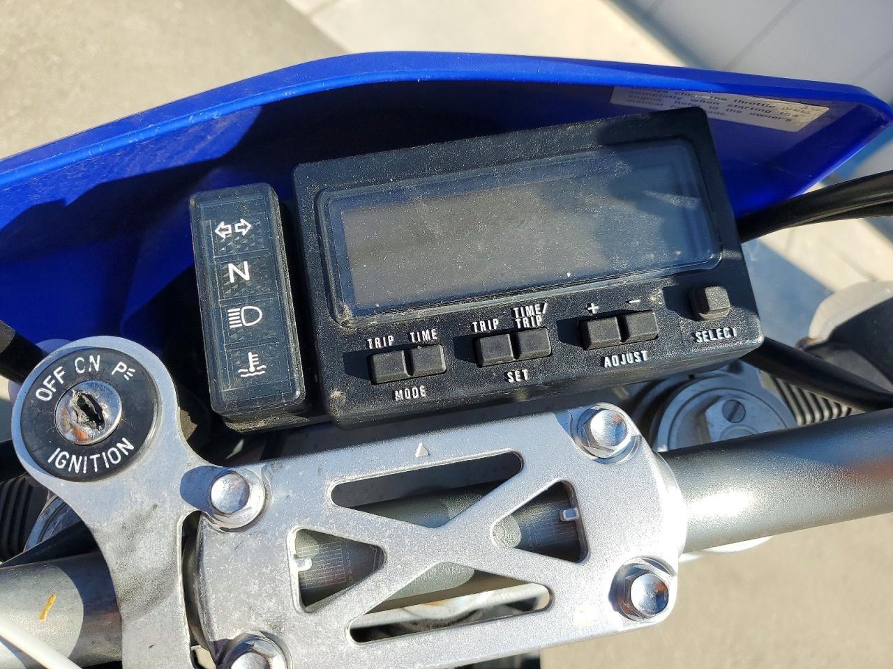 2023 Suzuki DR-Z400 SM