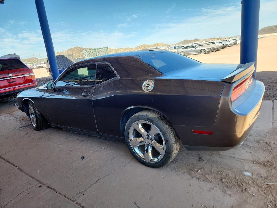 2014 Dodge Challenger r