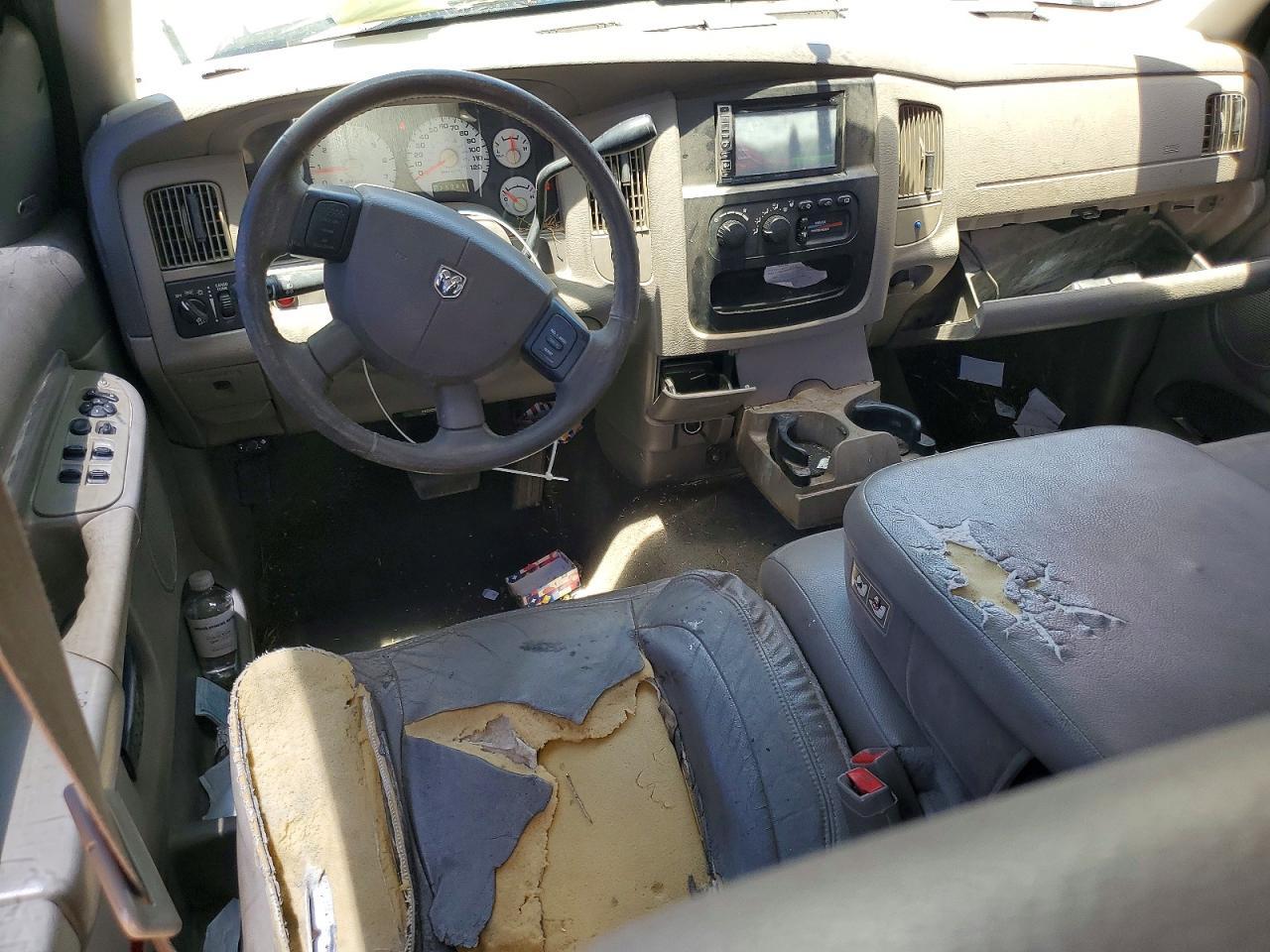 2004 Dodge RAM 1500 ST