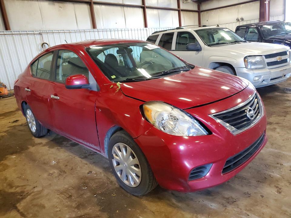 2012 Nissan Versa 1.6 s