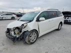 2015 Toyota Sienna xle Premium 8-passenger