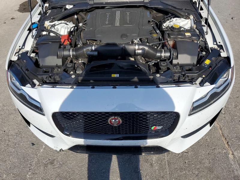 2016 Jaguar Xf s