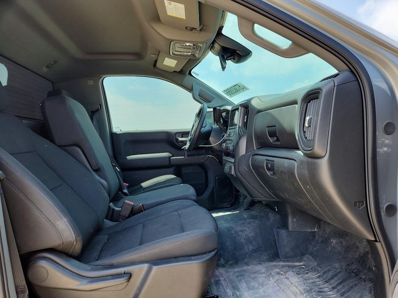 2025 Chevrolet Silverado C1500