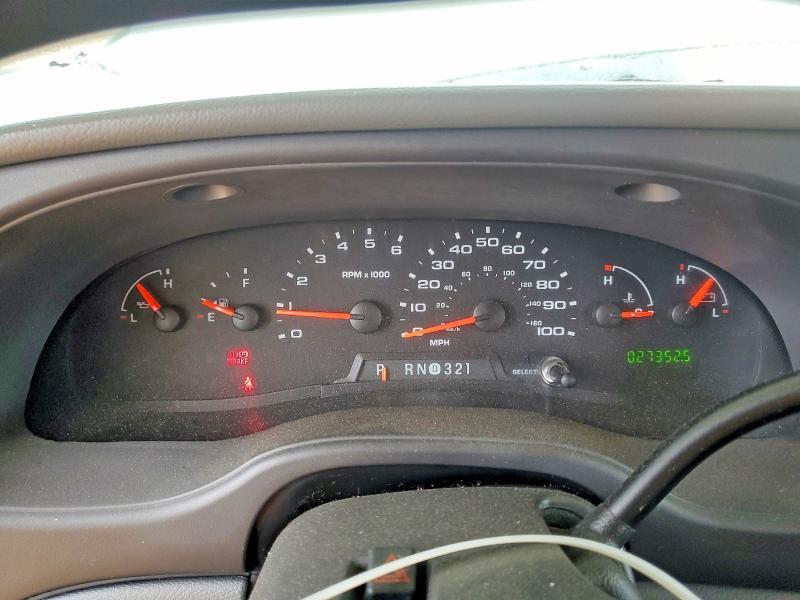 2005 Ford Econoline E450 Super Duty Cutaway Van