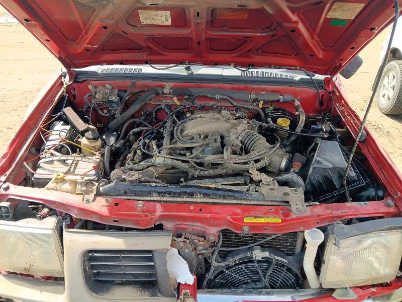 2000 Nissan Frontier XE-V6