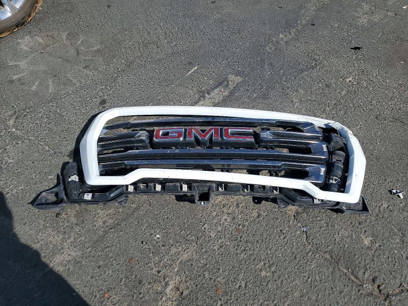 2019 GMC Sierra K1500 AT4