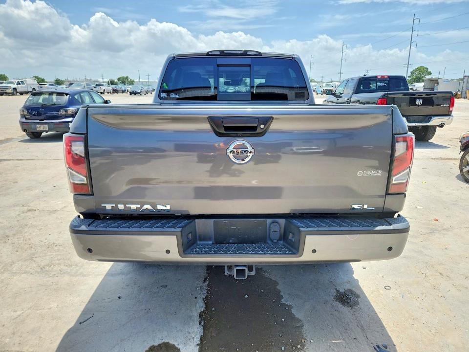 2020 Nissan Titan SL