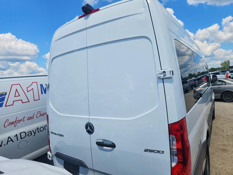 2020 Mercedes-Benz Sprinter 2500 Delivery van